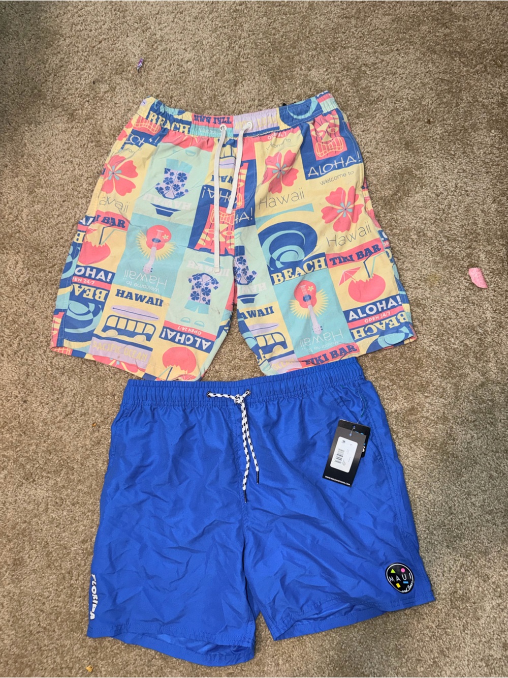Maui and Sons Men’s Swim Trunks Lot of 2 Large Blue & Hawaii Print